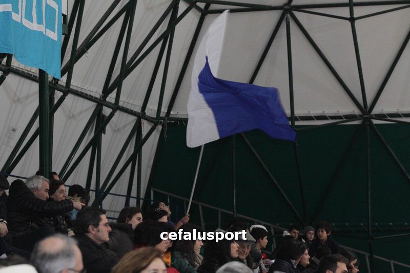 120218 basket 476_tn.jpg